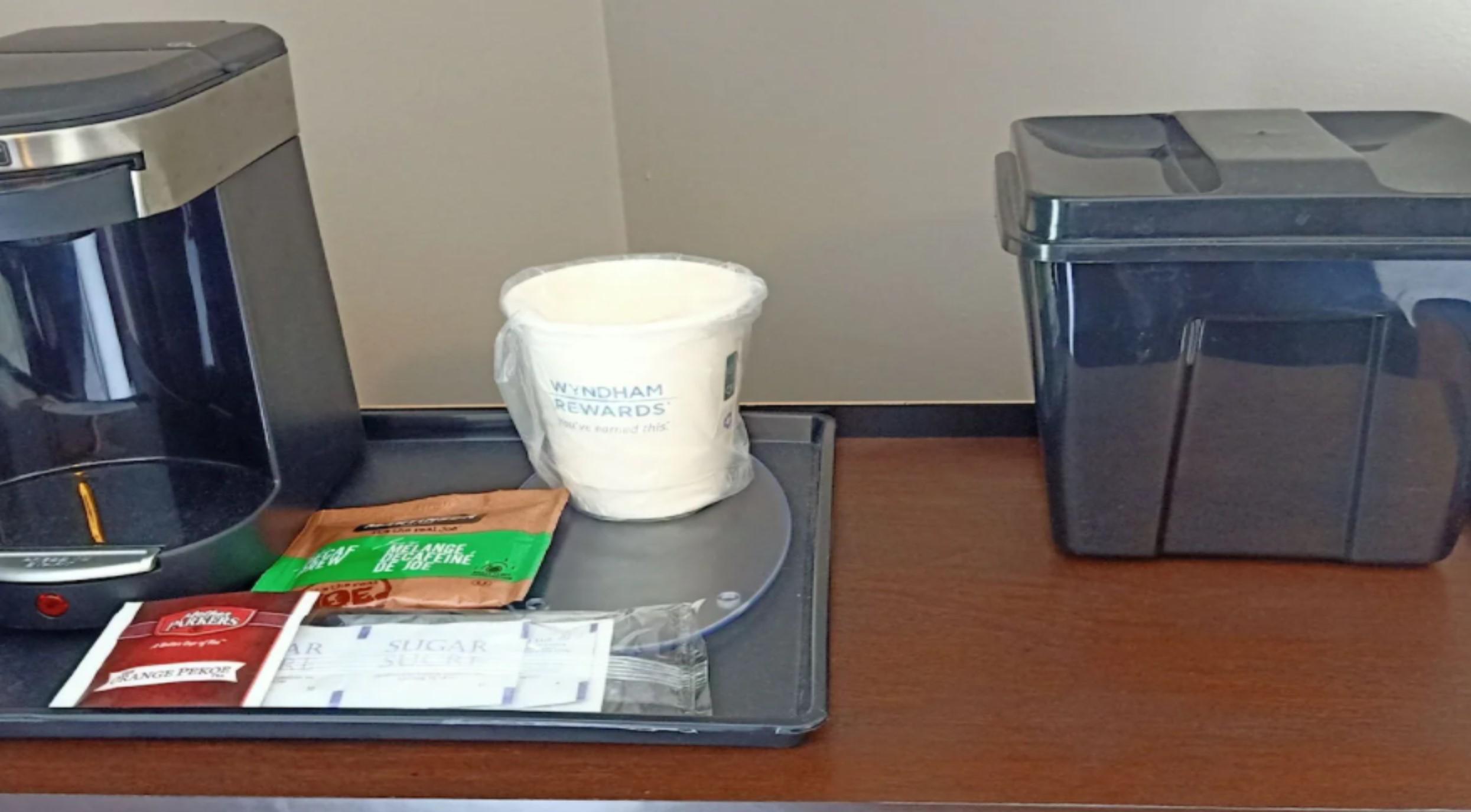 Travelodge By Wyndham London Ontario Extérieur photo