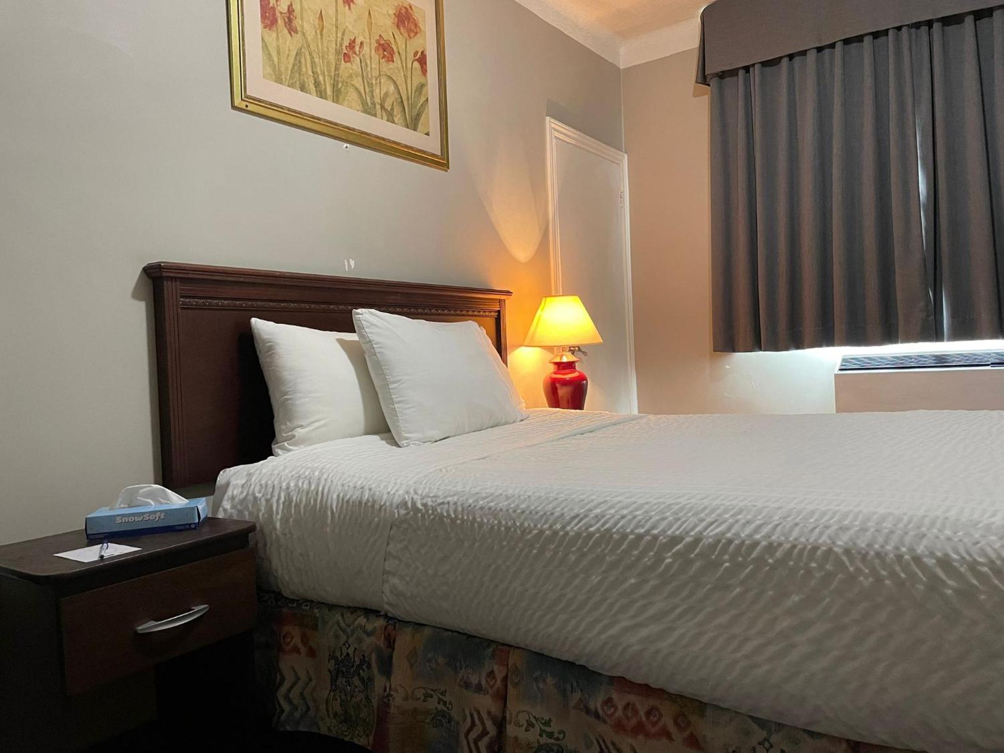 Travelodge By Wyndham London Ontario Extérieur photo